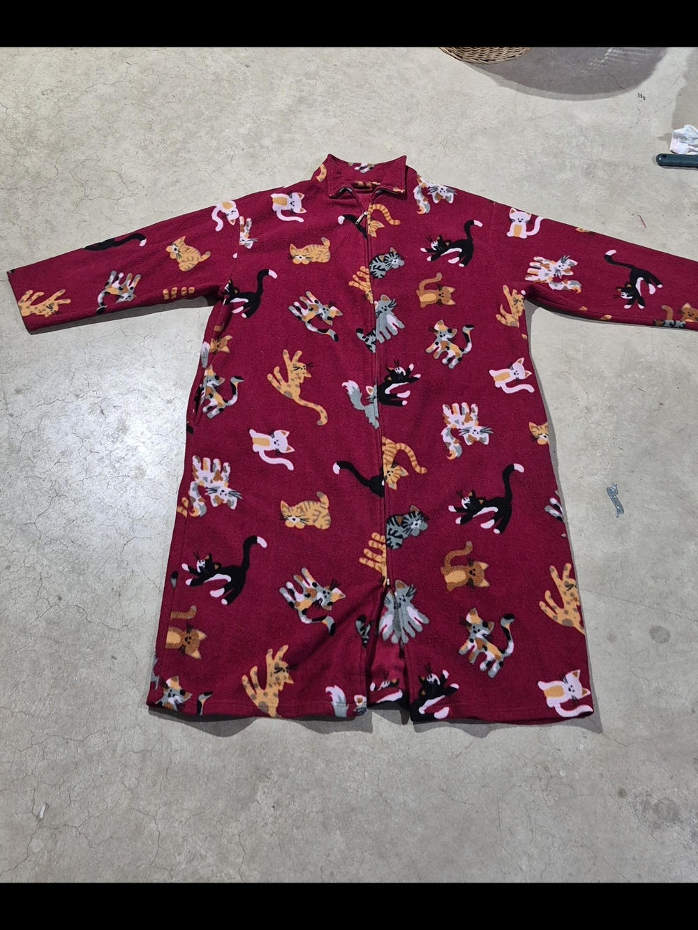 Adonna Red Large Cat Print Pajama Robe..
